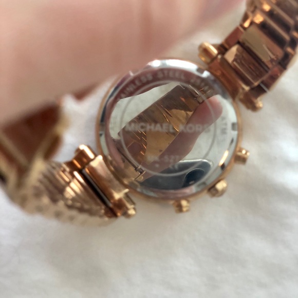 Michael Kors - Rose Gold Watch - Picture 6 of 6